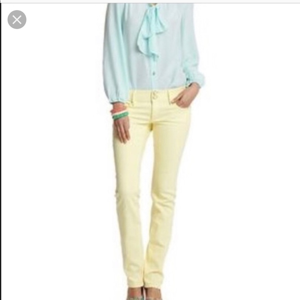 Lilly Pulitzer yellow worth straight jean 27.5”